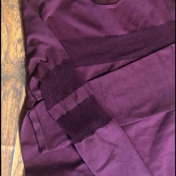 NWT Workout Set - Picture 2 of 8